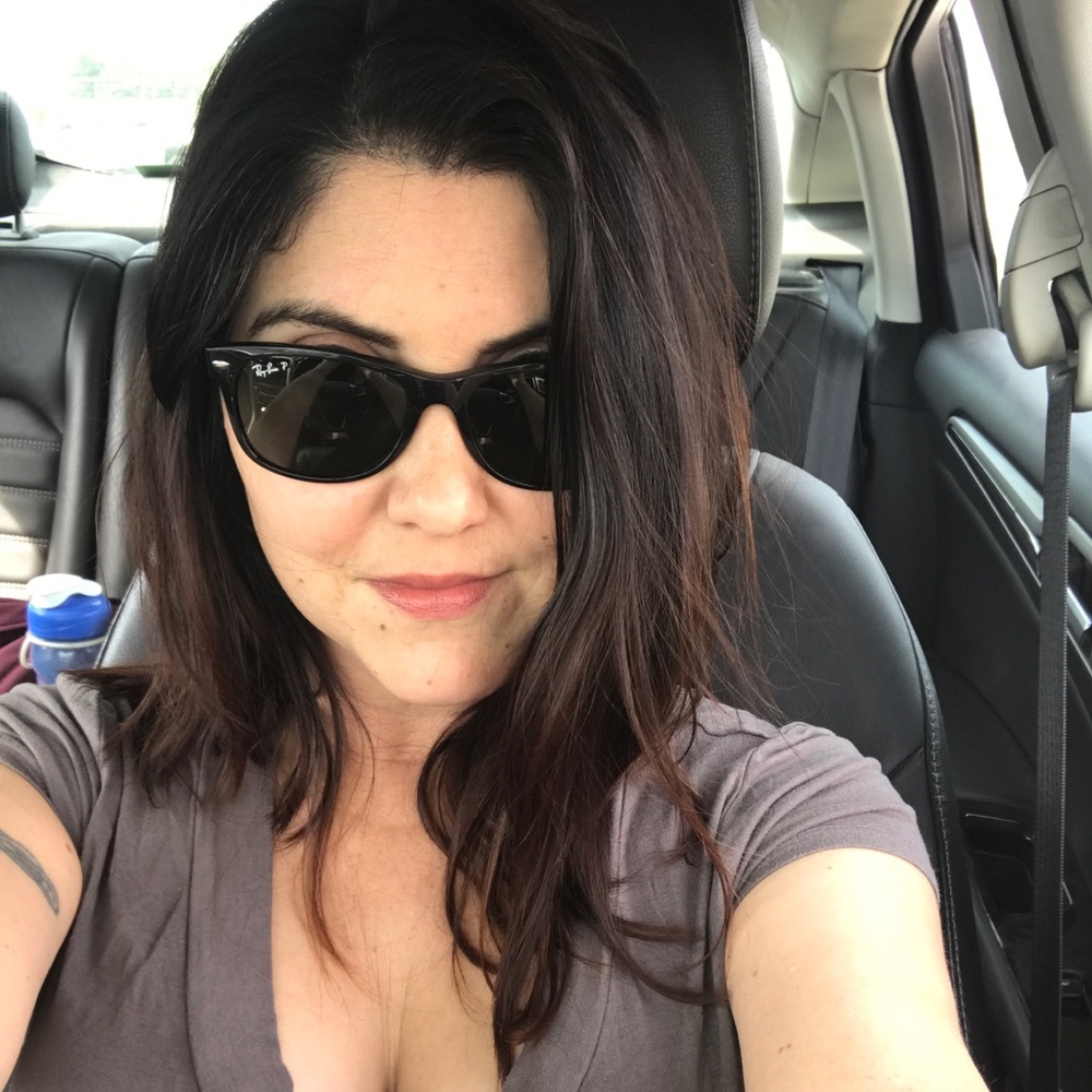Meet your Posher, Christina